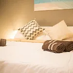 Luxury Circle
