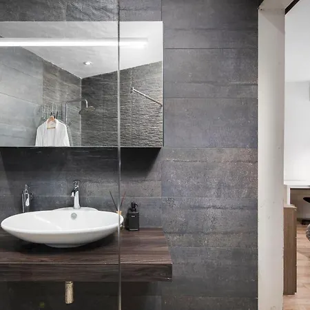 Πανσιόν Luxury Circle Msida