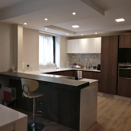 Pensión Luxury Circle Msida