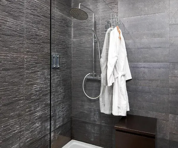 Luxury Circle בית הארחה מסידה